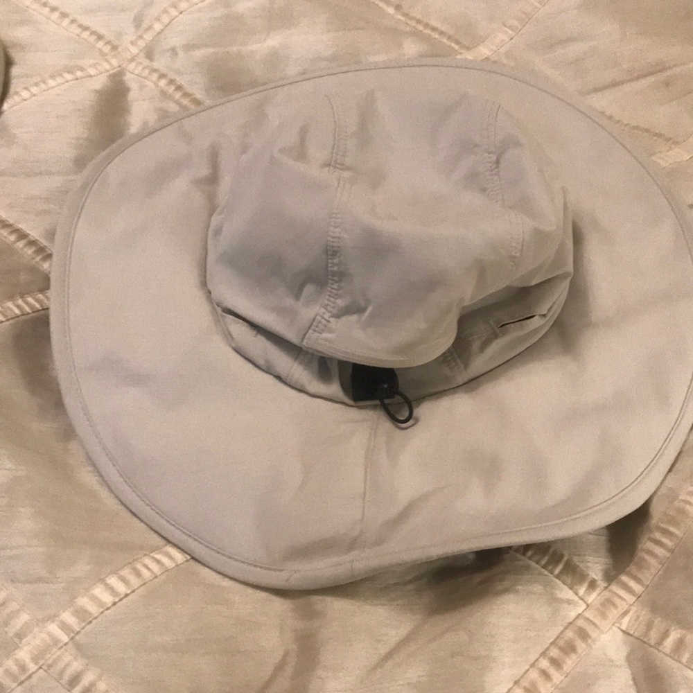 Mans hat